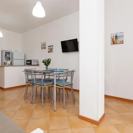 Apartment Quiet Pula